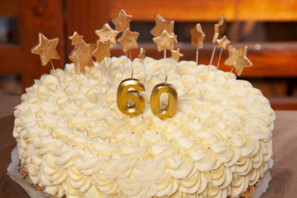 Gold Graduation Cakes