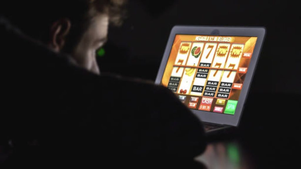 How it all started About BetOnline Poker